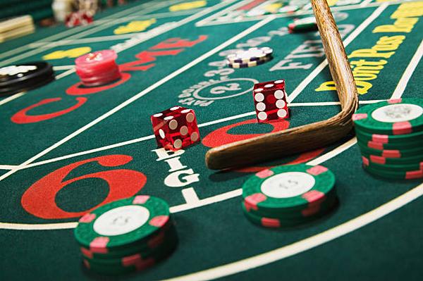 Enjoy Engaging Poker Games at a Singapore online casino Platform for Casino Fans
